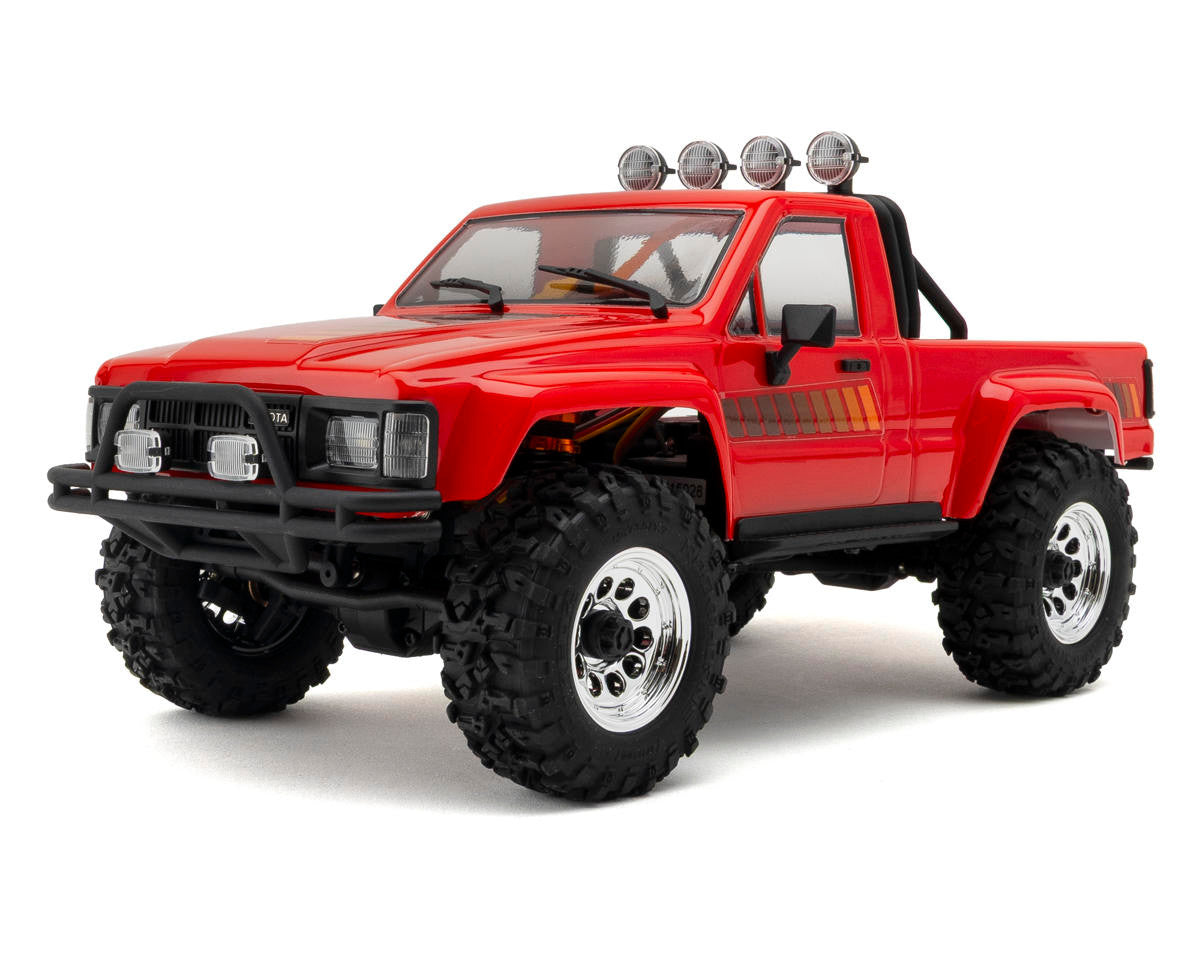 HPI Venture18 Flux 1985 トヨタ ハイラックス SR5 レッド 1/18 RTR #160969｜斜め前